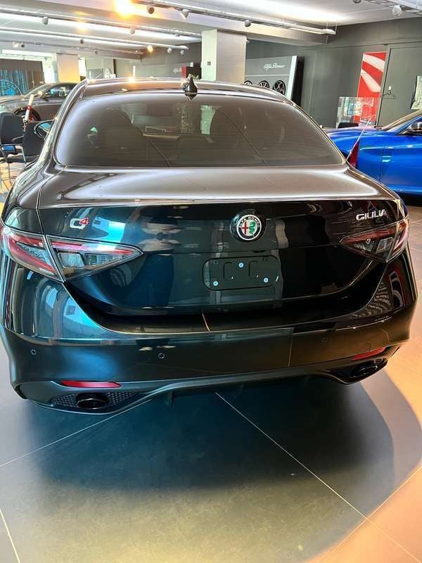 Usata Alfa Romeo Giulia Veloce 211 CV (155 kW) 2023 Nero Berlina