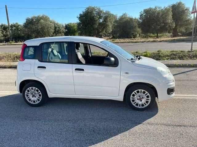 Usata Fiat Panda Easy 80 CV (58 kW) 2018 Bianco Utilitaria