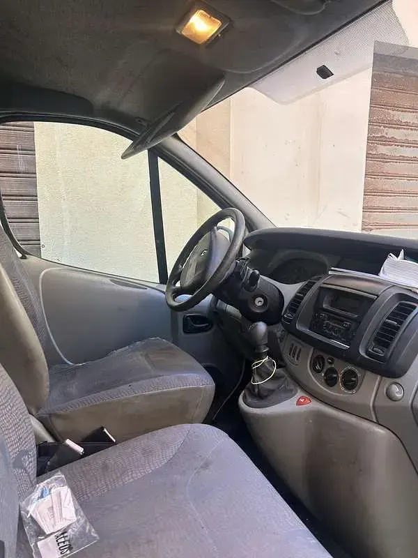 Usata Renault Trafic 120 CV (88 kW) 2004 Monovolume
