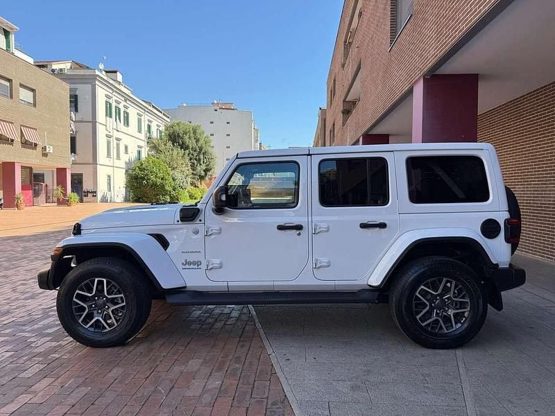 Usata Jeep Wrangler Rubicon 272 CV (200 kW) 2023 Bianco SUV