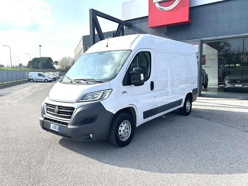 Usata Fiat Ducato 131 CV (96 kW) 2015 Bianco Furgone