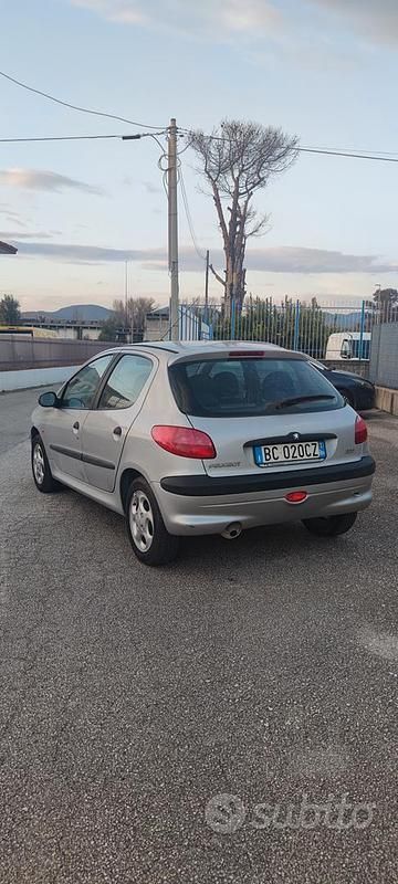 Usata Peugeot 206 1999 Utilitaria