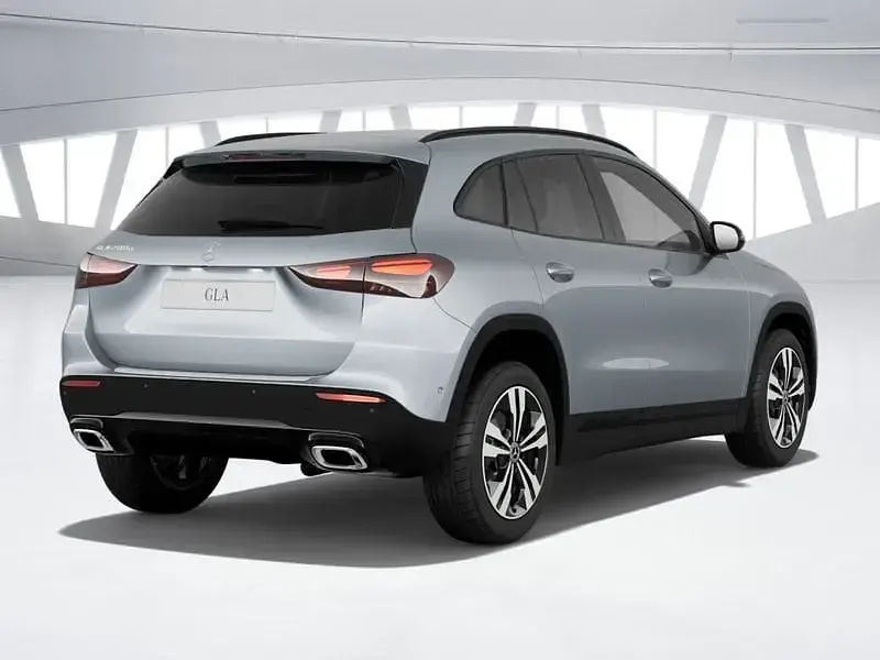 Nuova Mercedes GLA200 Progressive 150 CV (110 kW) 2026 Argento hightech SUV