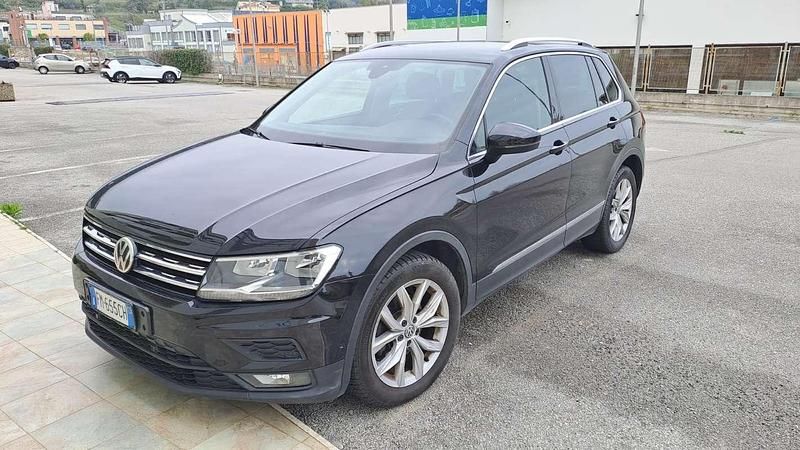 Usata VW Tiguan Business 150 CV (110 kW) 2017 Nero SUV