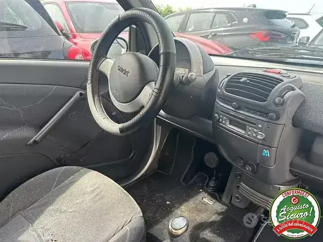 Usata Smart ForTwo Cabrio Passion 61 CV (44 kW) 2004 Nero Cabrio