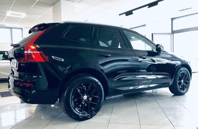 Occasion Volvo XC60 Momentum 197 ch (144 kW) 2020 Noir SUV