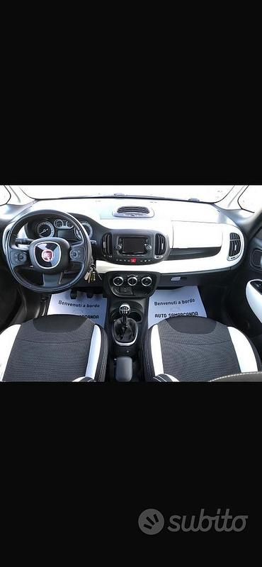 Usata Fiat 500L Trekking 85 CV (62 kW) 2014 Nero Monovolume