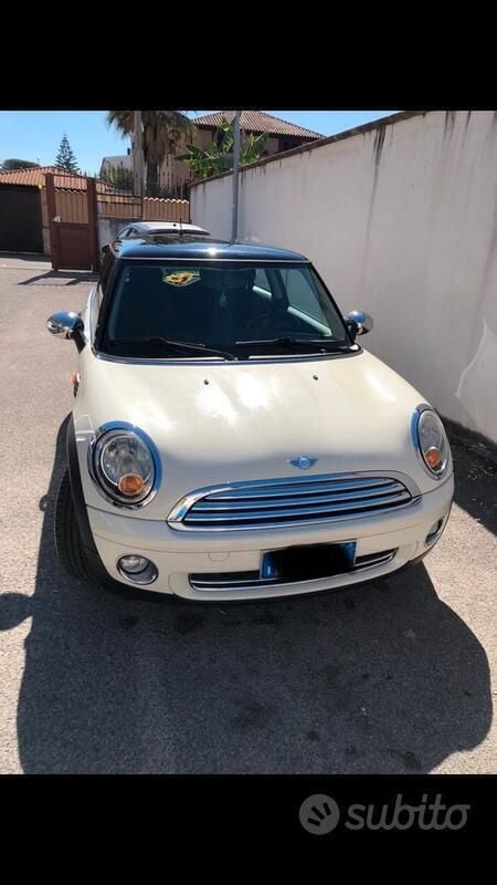 Usata 2008 Mini Cooper Coupé Coupé | 1000 € - Immagine 1/4