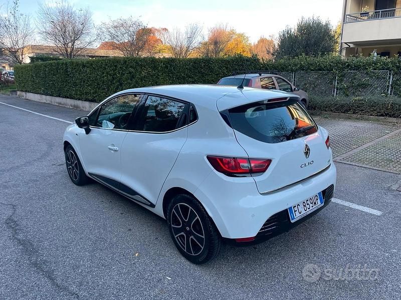 Usata Renault Clio IV 75 CV (55 kW) 2016 Bianco Berlina