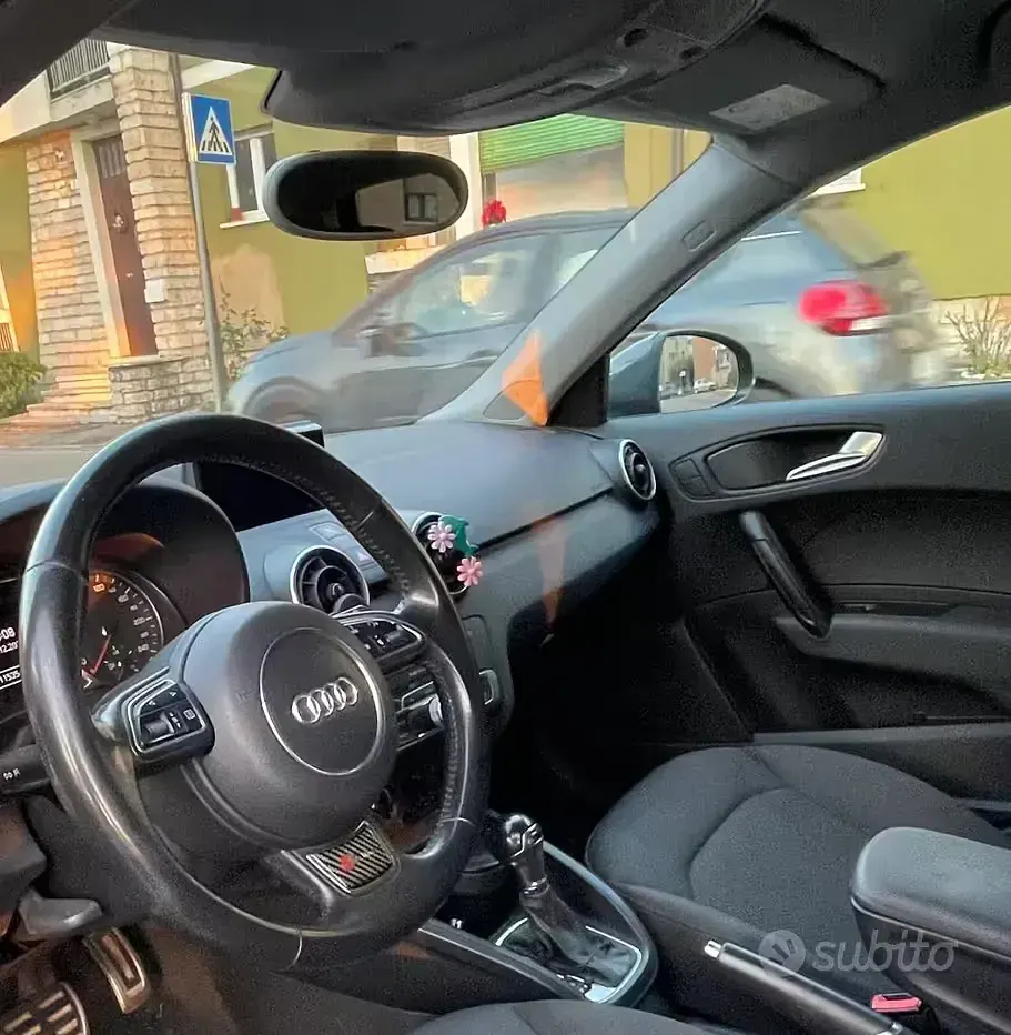 Usata Audi A1 116 CV (85 kW) 2016 Utilitaria