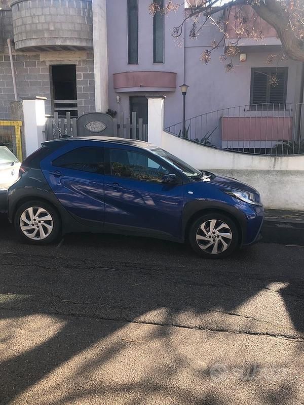 Usata Toyota Aygo X 72 CV (52 kW) 2022 SUV