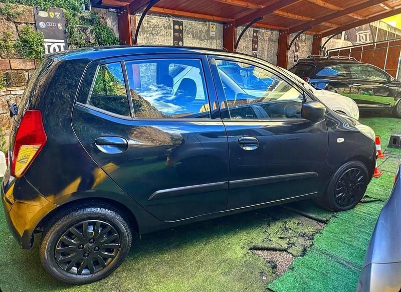 Usata Hyundai i10 69 CV (50 kW) 2011 Nero Utilitaria