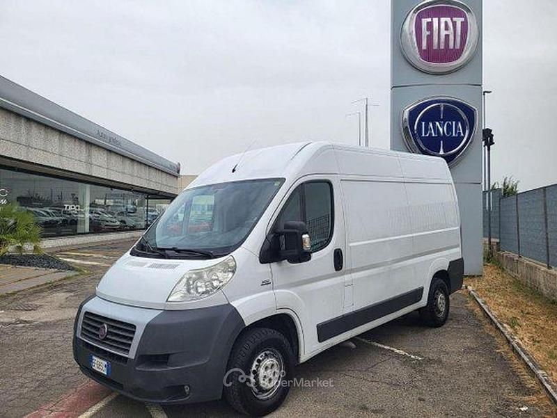 Usata Fiat Ducato 33 120 CV (88 kW) 2011 Bianco Furgone
