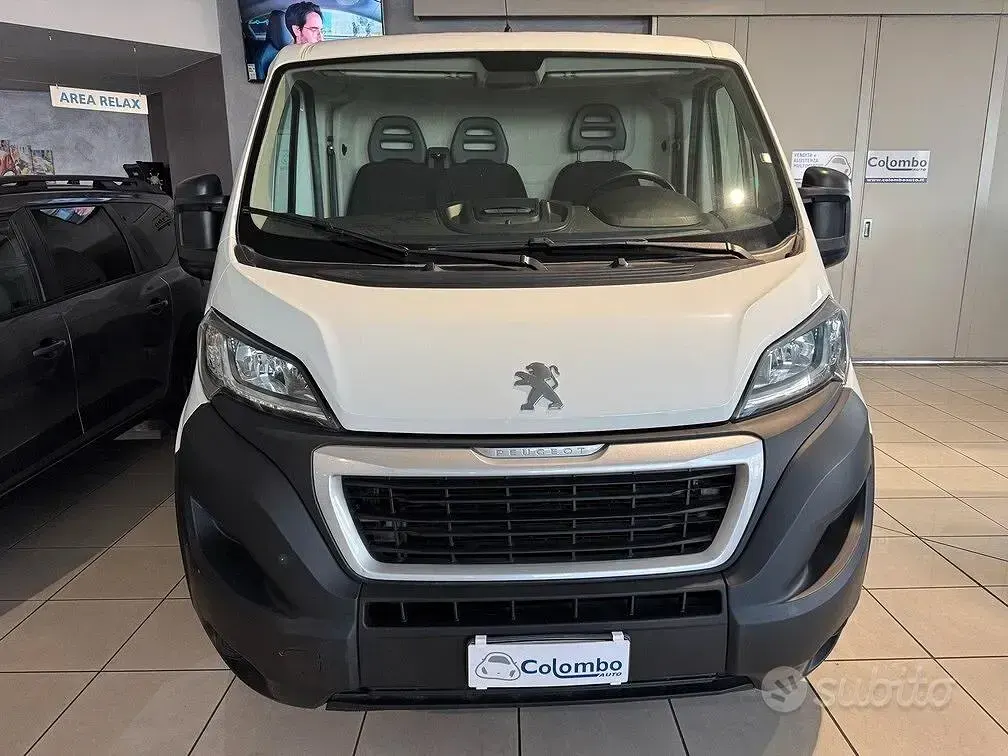 Gebraucht Peugeot Boxer Comfort 120 PS (88 kW) 2022 Weiß Van