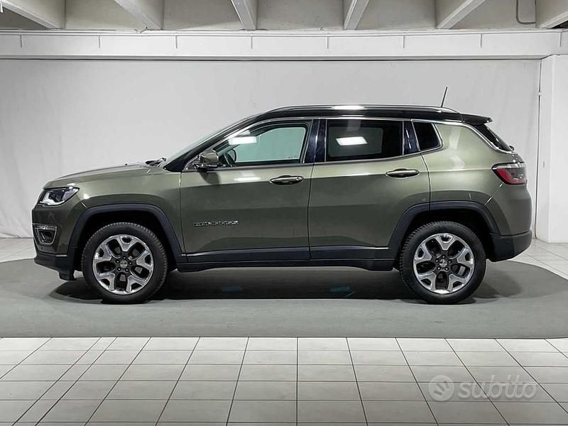 Usata Jeep Compass Limited 140 CV (102 kW) 2018 Verde SUV