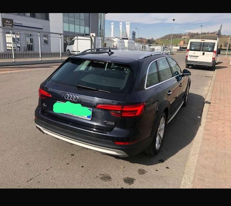 Usata Audi A4 Allroad Advanced 272 CV (200 kW) 2016 Blu/azzurro Station wagon