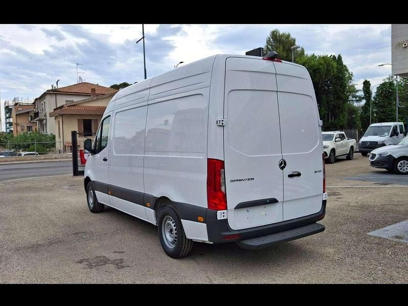Nuova Mercedes Sprinter 114 CV (83 kW) 2026 Bianco artico Furgone