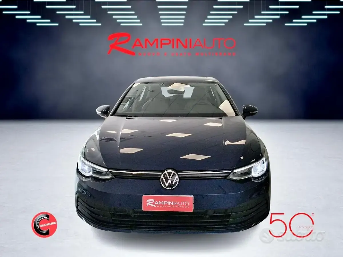 Begagnad VW Golf VII 116 HK (85 kW) 2021 Blå Halvkombi