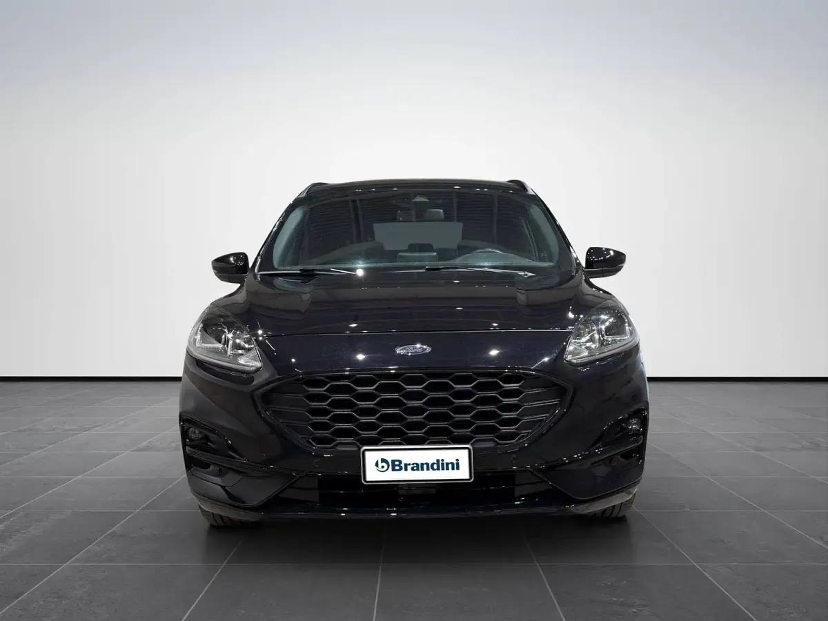 Usata Ford Kuga ST-Line 152 CV (111 kW) 2023 Blu SUV