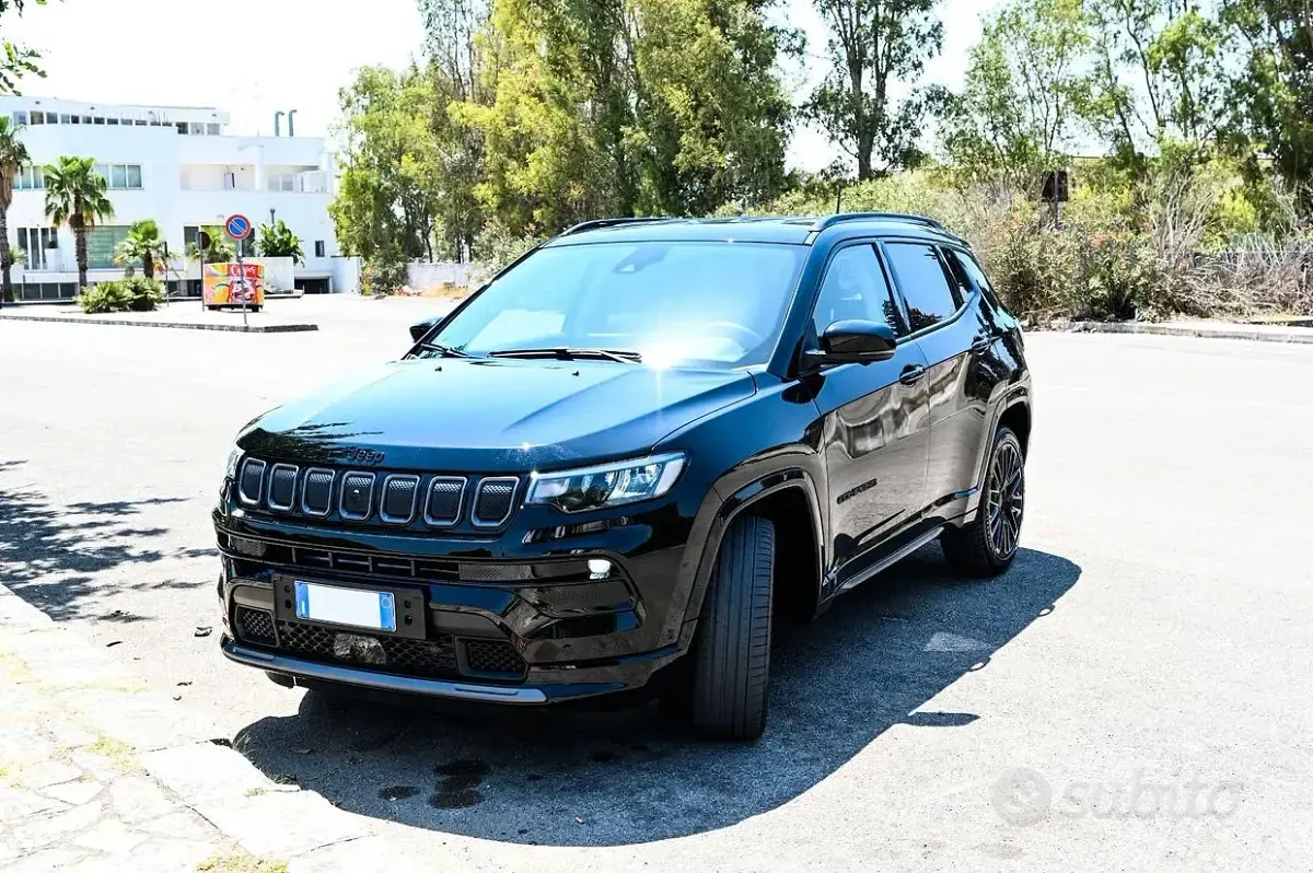 Usata Jeep Compass 131 CV (96 kW) 2022 Nero SUV