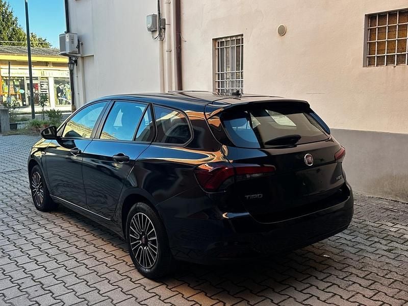 Usata Fiat Tipo 131 CV (96 kW) 2023 Nero Station wagon