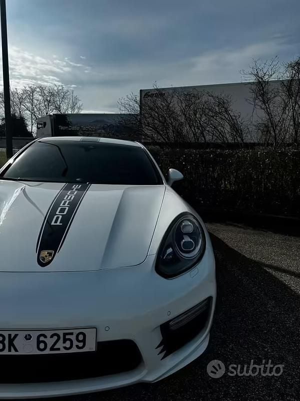 Usata Porsche Panamera 519 CV (381 kW) 2014 Bianco Utilitaria
