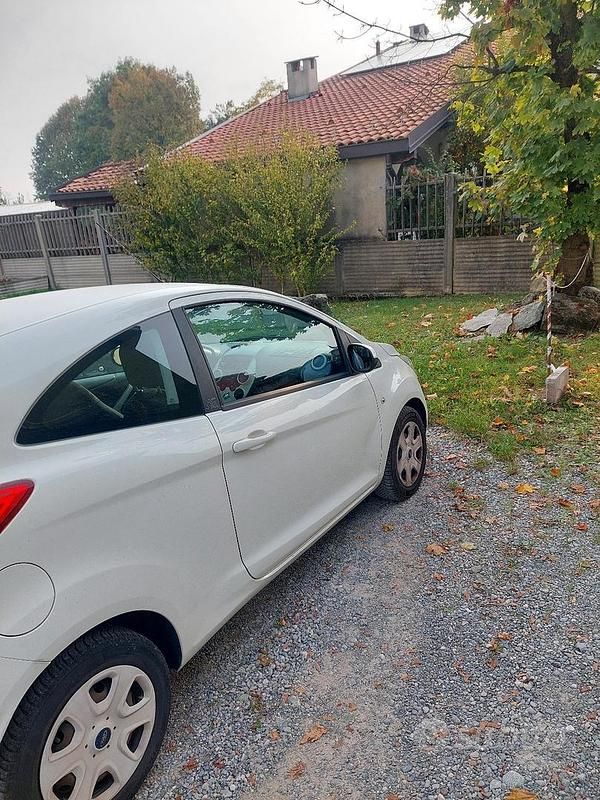Usata Ford Ka 69 CV (50 kW) 2013 Bianco Utilitaria