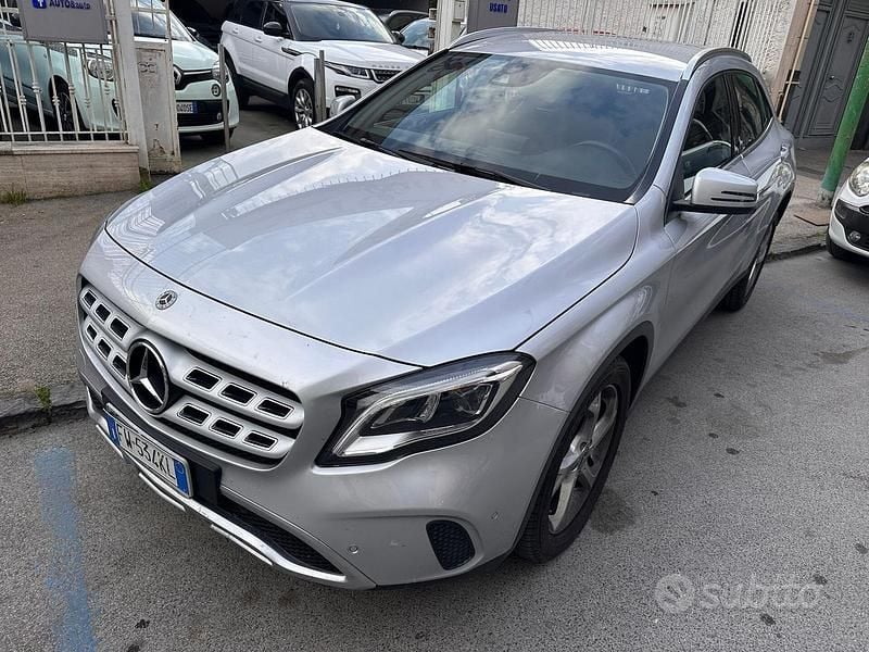 Usata Mercedes GLA200 2019 Grigio SUV