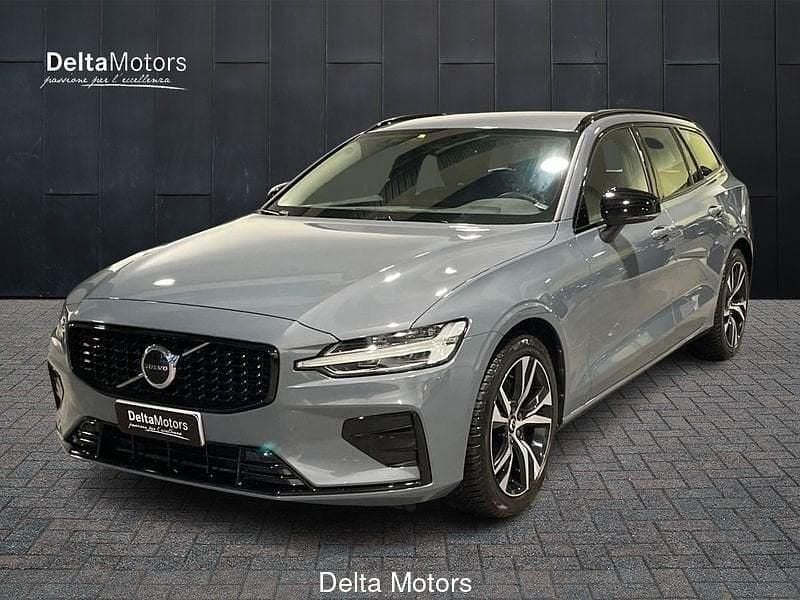 Usata Volvo V60 Plus 197 CV (144 kW) 2023 Gray Station wagon