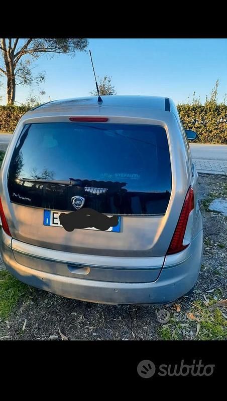 Usata Lancia Musa 95 CV (69 kW) 2012 Monovolume