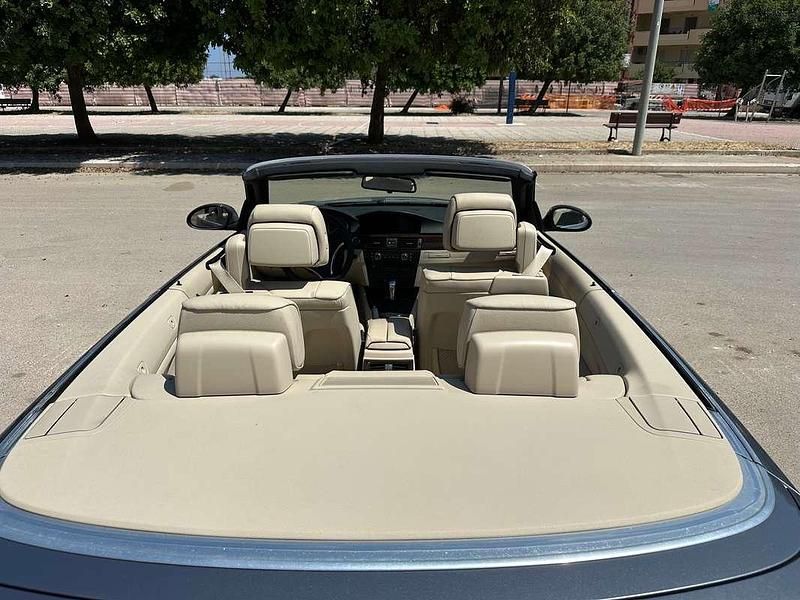 Usata BMW 320 Cabriolet 177 CV (130 kW) 2009 Grigio Cabrio