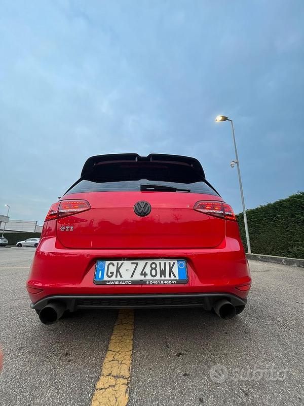 Usata VW Golf VII GTI 220 CV (161 kW) 2013 Rosso Berlina