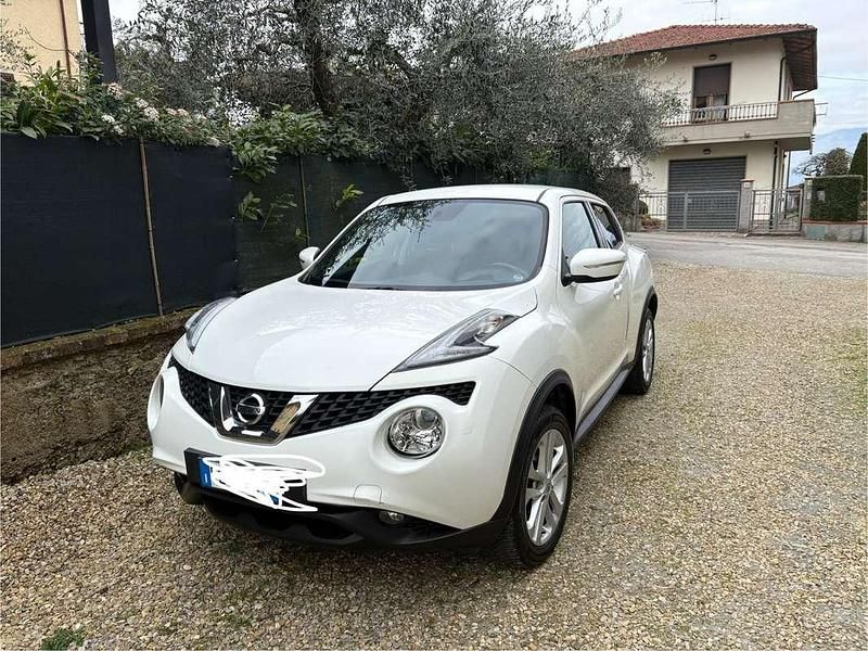 Usata Nissan Juke Acenta 110 CV (80 kW) 2016 Bianco SUV