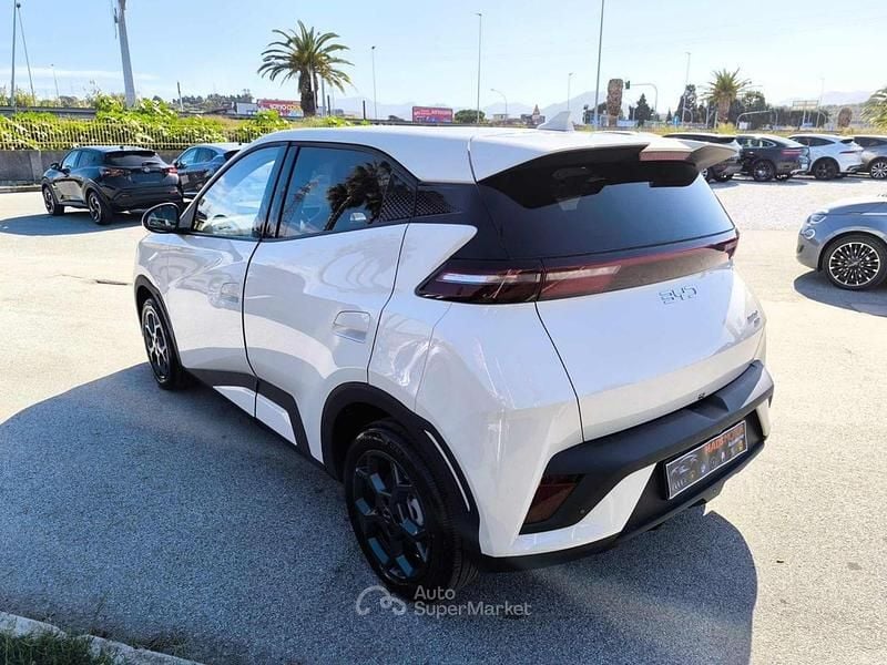 Nuova BYD Dolphin Comfort 64 kW (88 CV) 2025 Grigio Utilitaria