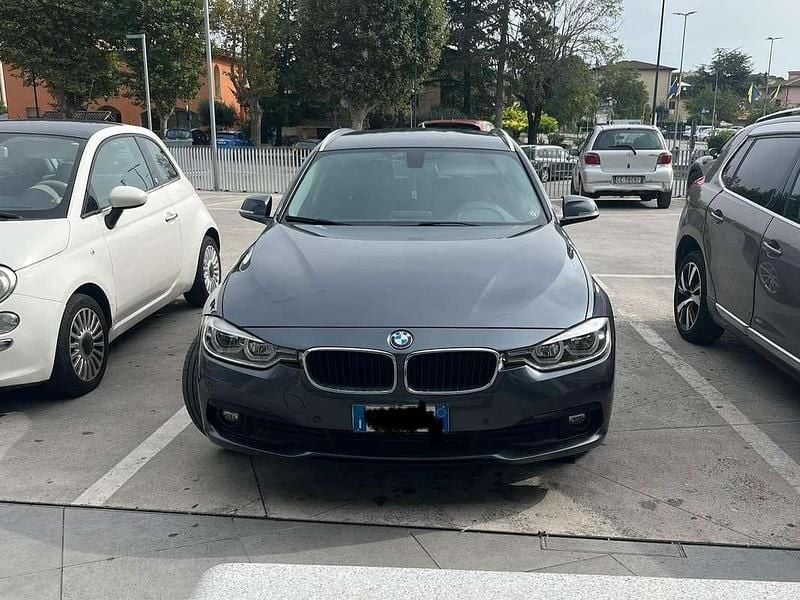Usata BMW 316 Advantage 116 CV (85 kW) 2016 Grigio Station wagon
