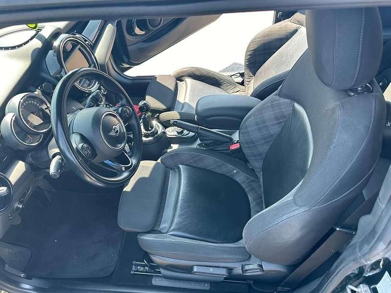 Usata Mini Cooper D Business 116 CV (85 kW) 2016 Utilitaria