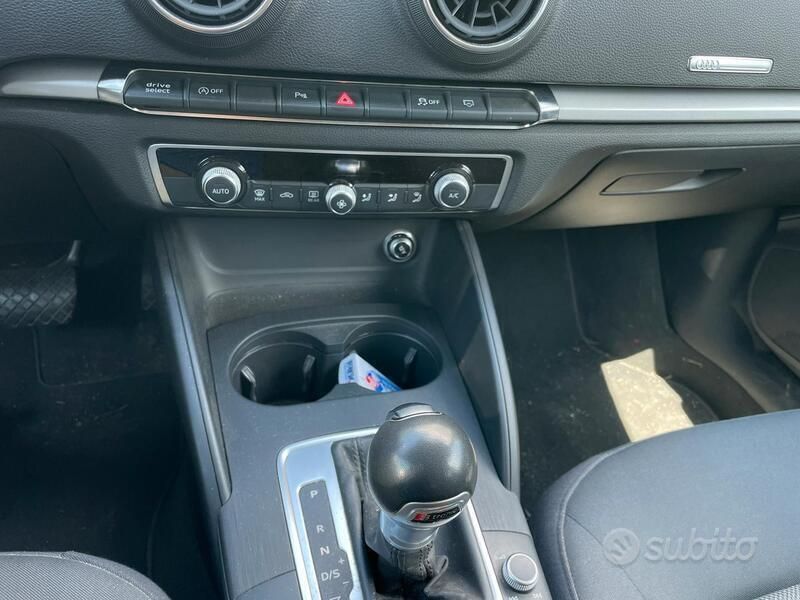 Usata Audi A3 2018 Grigio Berlina