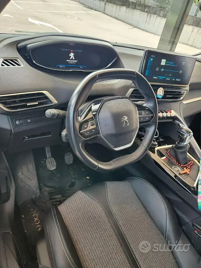 Usata Peugeot 3008 131 CV (96 kW) 2022 Nero SUV