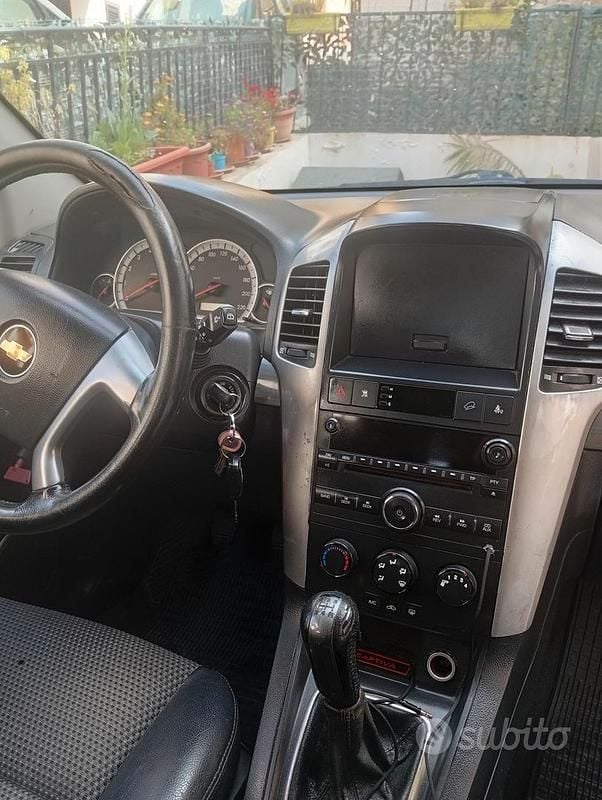 Usata Chevrolet Captiva 150 CV (110 kW) 2007 Nero SUV