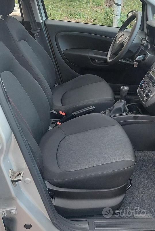 Usata Fiat Punto Evo 75 CV (55 kW) 2014 Grigio Utilitaria