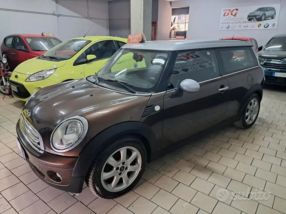 Usata Mini Cooper Clubman 120 CV (88 kW) 2008 Marrone Station wagon