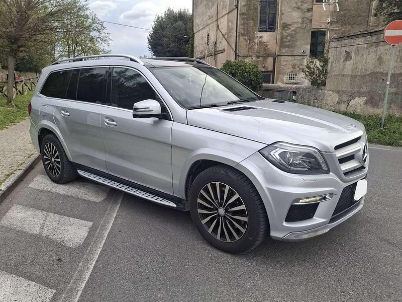 Käytetty Mercedes GL350 Premium 258 HP (189 kW) 2015 Harmaa Katumaasturi