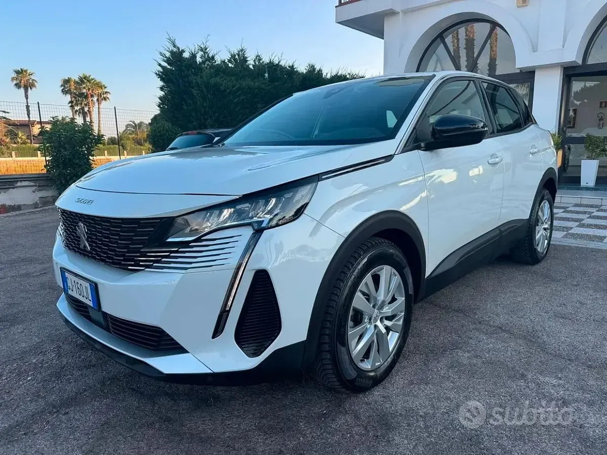 Usata Peugeot 3008 131 CV (96 kW) 2022 Bianco SUV