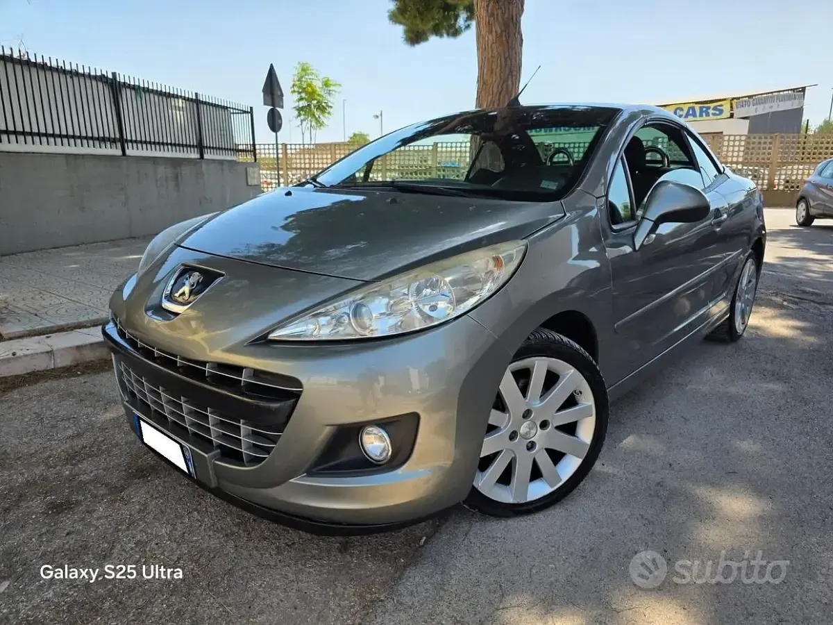 Usata Peugeot 207 CC Allure 112 CV (82 kW) 2014 Cabrio