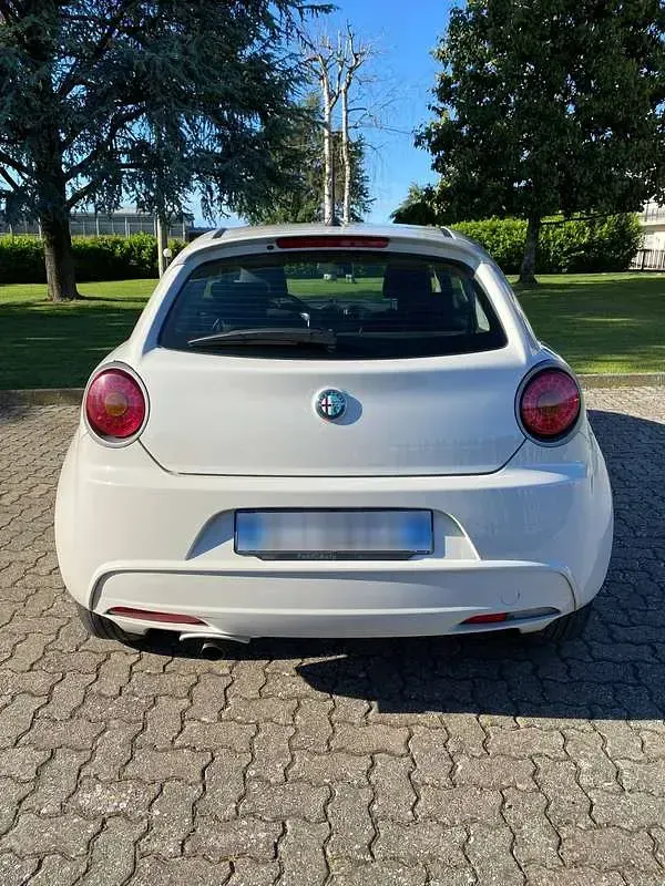 Usata Alfa Romeo MiTo Progression 84 CV (61 kW) 2014 Bianco Utilitaria