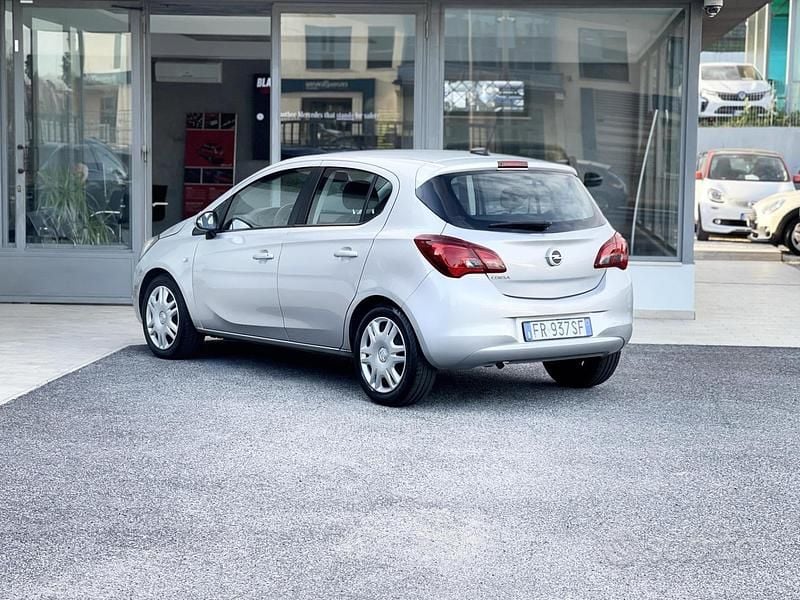 Usata Opel Corsa 70 CV (51 kW) 2018 Grigio Utilitaria