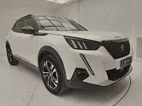 Usata Peugeot 2008 GT 131 CV (96 kW) 2021 Bianco SUV