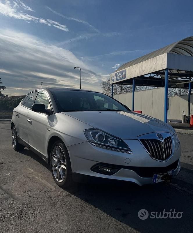 Begagnad Lancia Delta 150 HK (110 kW) 2008 Halvkombi
