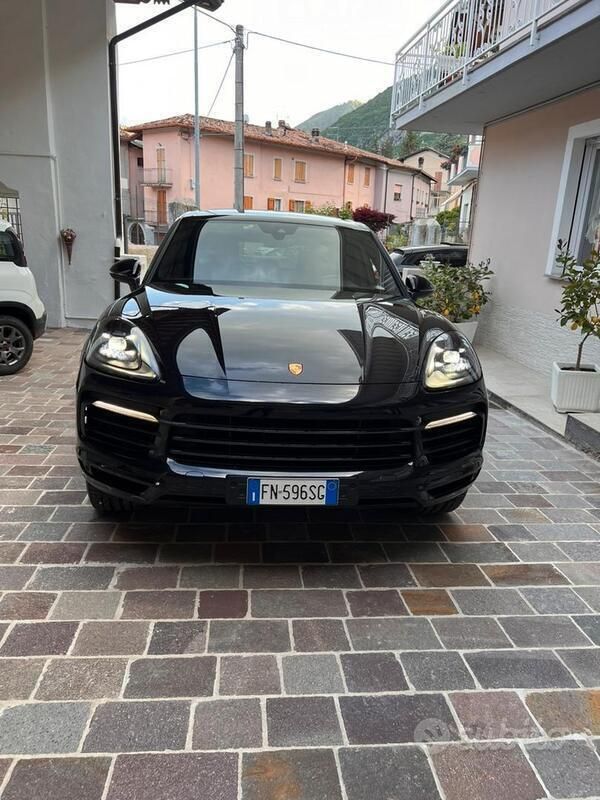 Usata Porsche Cayenne 2018 Nero SUV