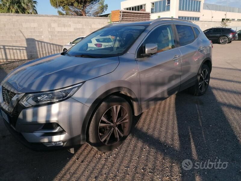 Usata Nissan Qashqai 116 CV (85 kW) 2019 Grigio SUV